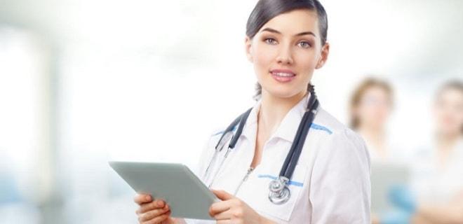 Женский врач гинеколог