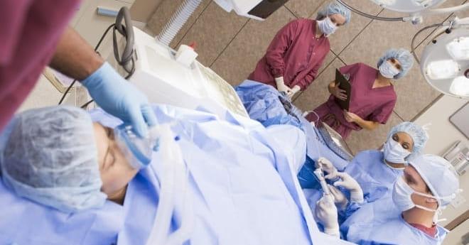 Операция по пересадке тканей яичника